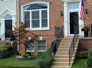 6242 Levi Ct, Springfield, VA 22150