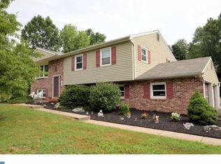 65 Mark Dr, Pottstown, PA 19465