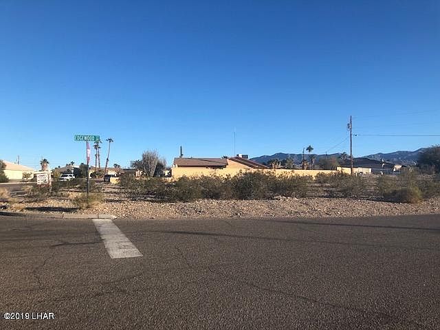1st image of 2917 Edgewood Dr Lot 6