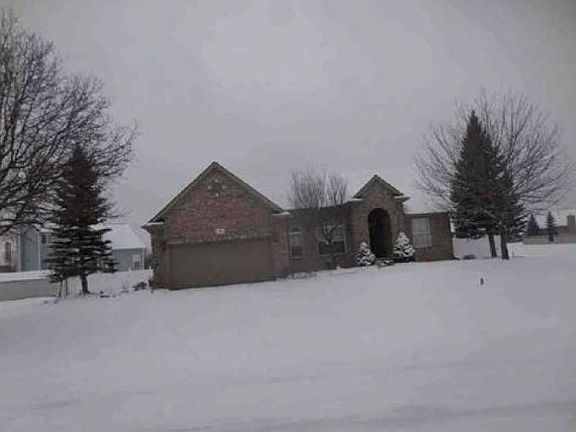 5th image of 5474 Maplewood Meadows Ave