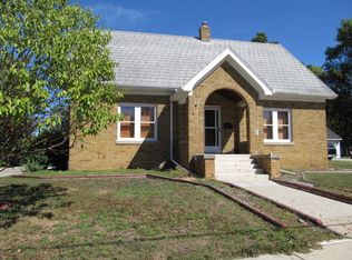 420 Haskell St, Beaver Dam, WI 53916