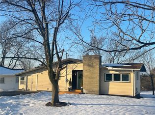 3517 Seneca Tpke, Canastota, NY 13032