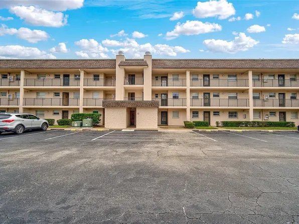 102 Capri Isles Blvd APT 102, Venice, FL 34292
