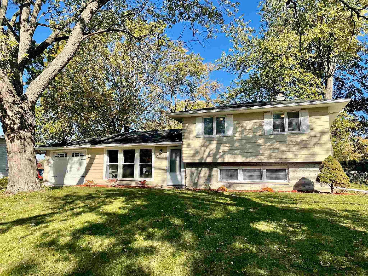 6315 Midfield Dr, Fort Wayne, IN 46815 Zillow