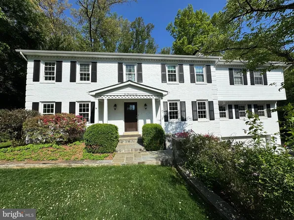 2006 Carriage Ct, Vienna, VA 22181