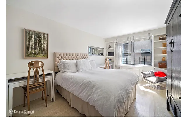 Sold by Douglas Elliman | media 3