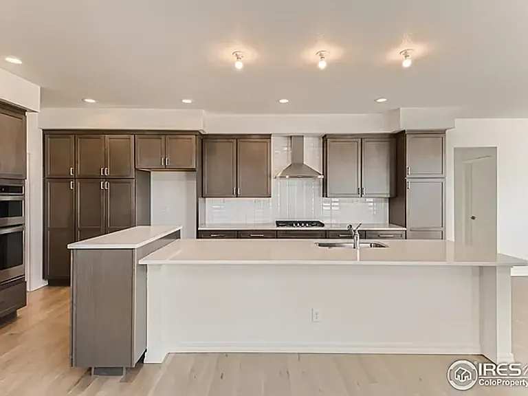 6440 Rolling Creek Dr — Photo 13