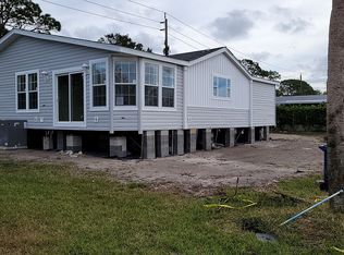 6300 Queensbury Blvd, Sarasota, FL 34241