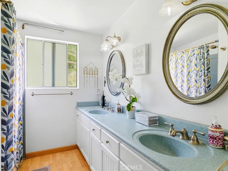 24668 Ebelden Ave — Photo 14