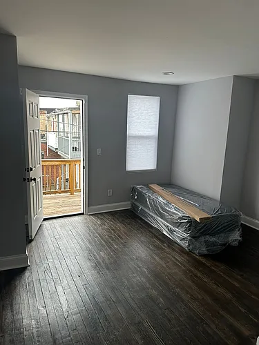 407 N Lakewood Ave Photo 1