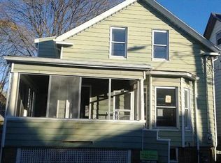 43 Grove St, Lynn, MA 01905