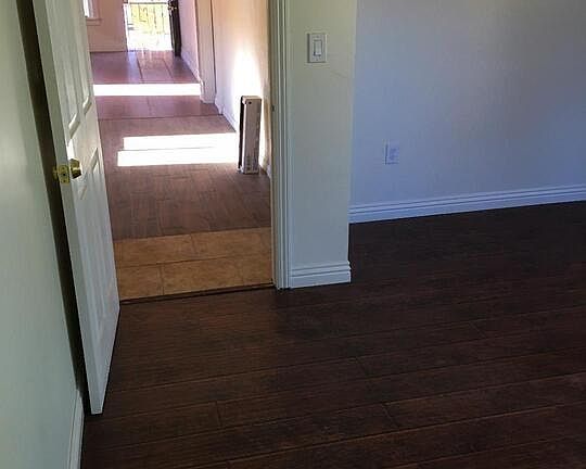 3rd image of 1332 W 65th St