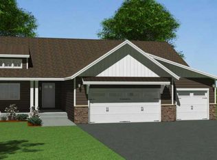 925 Hickory Curv, Watertown, MN 55388