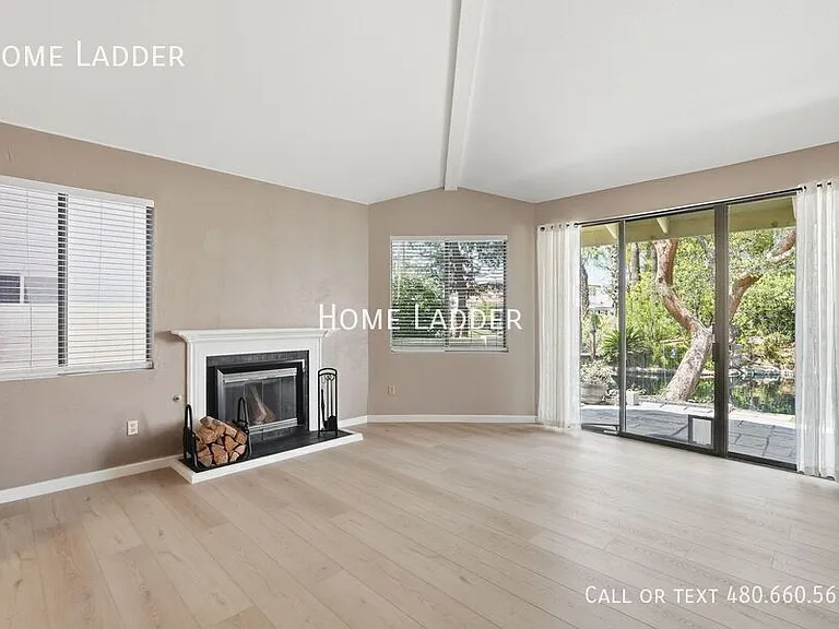 514 S Marina Dr — Photo 9