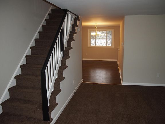 5th image of 1076 N Academy Ave