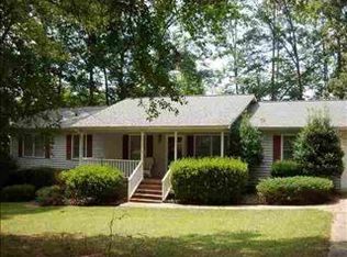 110 McCarter Dr, Wellford, SC 29385