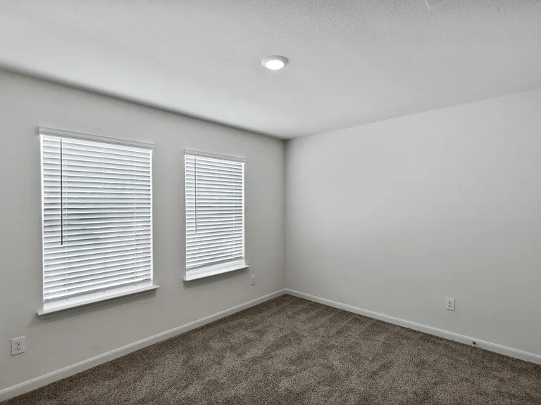9945 Fighting Falcon Way — Photo 11