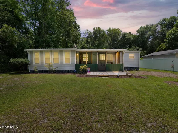 1303 Kyle Street SW, Supply, NC 28462