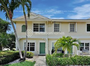 9951 NW 56th Pl, Pompano Beach, FL 33076