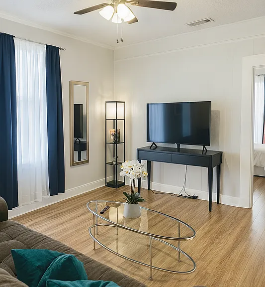 2702 Felicity St #4 — Photo 5