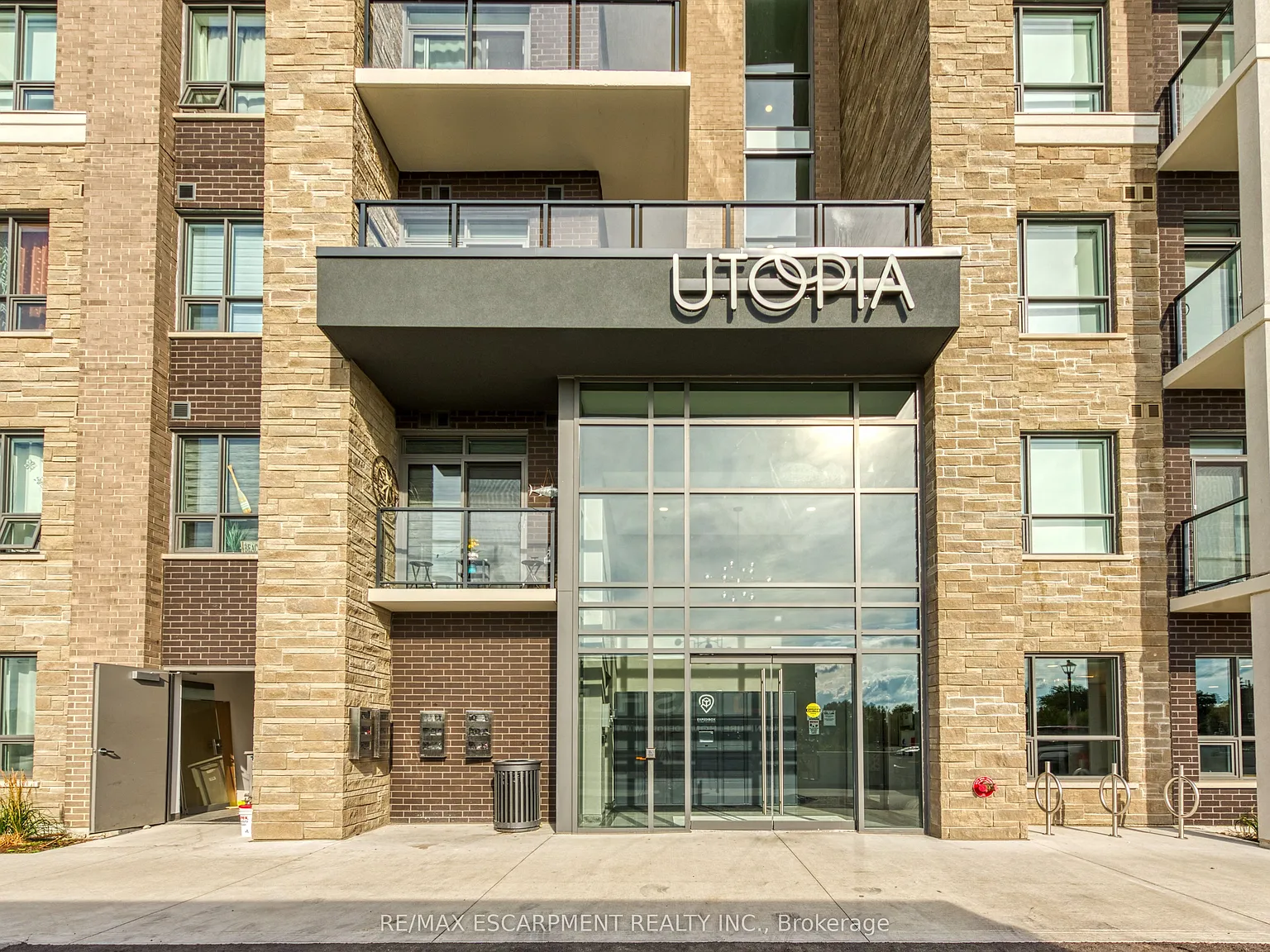 2 bed, $1,850 — Photo 2