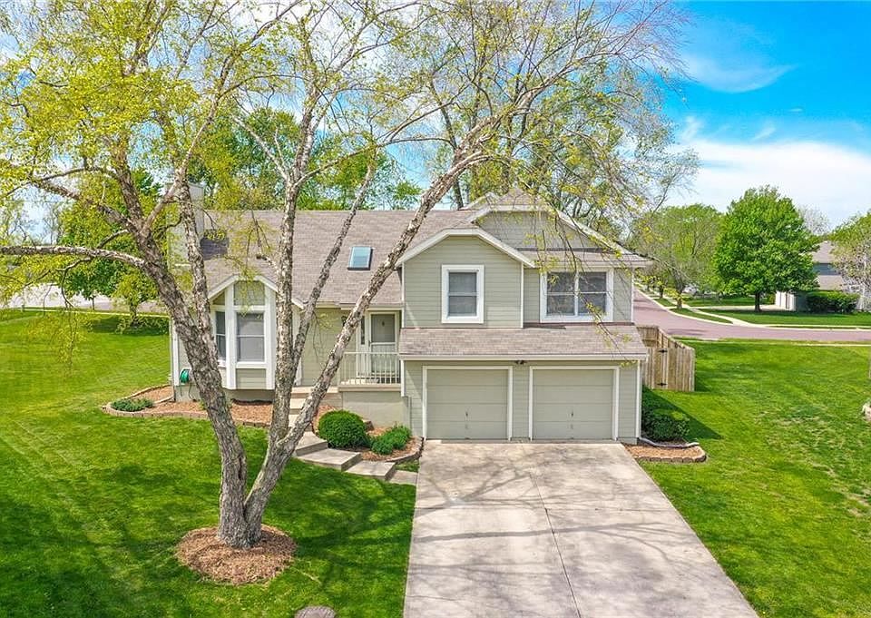 1st image of 6219 W 158th Pl