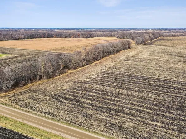 105th St SW, Montrose, MN 55363