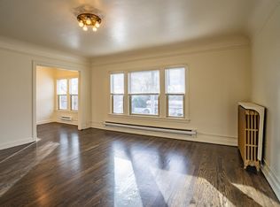 260 NE 45th St APT 5, Seattle, WA 98105