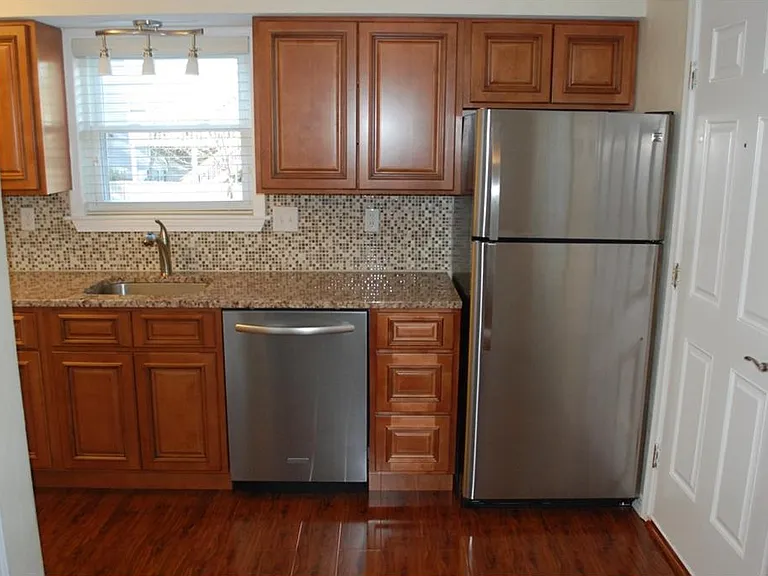 1518 Chela Ave #B1 — Photo 8
