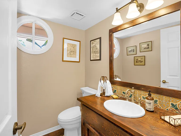 24961 Sandridge Cir — Photo 22
