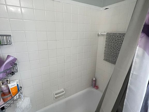 2nd image of 1181 Whitney Ave