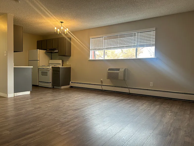 751 W Prentice Ave #303B — Photo 1
