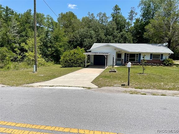 2nd image of 23643 SW Rainbow Lakes Blvd