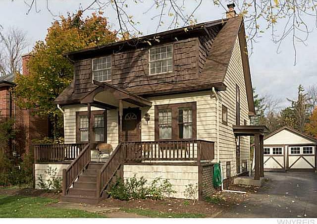 1st image of 220 California Dr