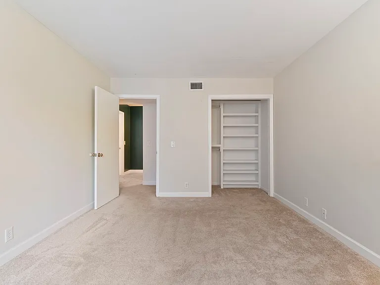 2116 Hobbs Rd #C2 — Photo 31