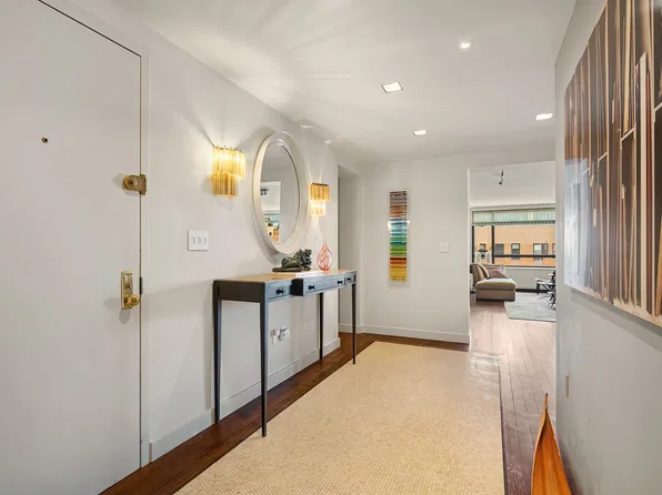 190 East 72nd Street image 1 of 16