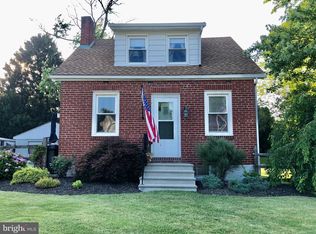 433 Mountain View Rd, Reading, PA 19607