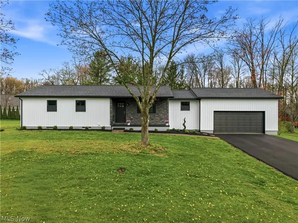 44129 Columbiana Waterford Rd, Columbiana, OH 44408