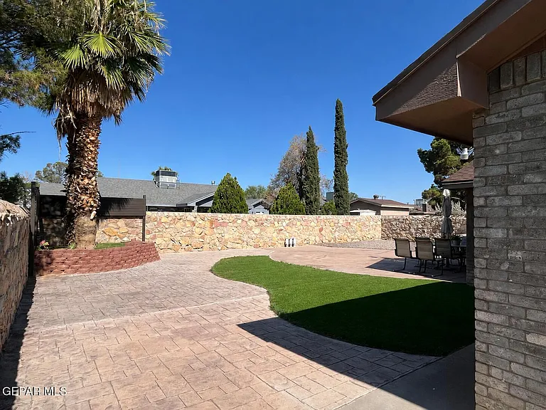 157 Lago De Oro Dr — Photo 17