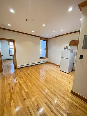 Rented by The Brokerage Group LLC | media 8