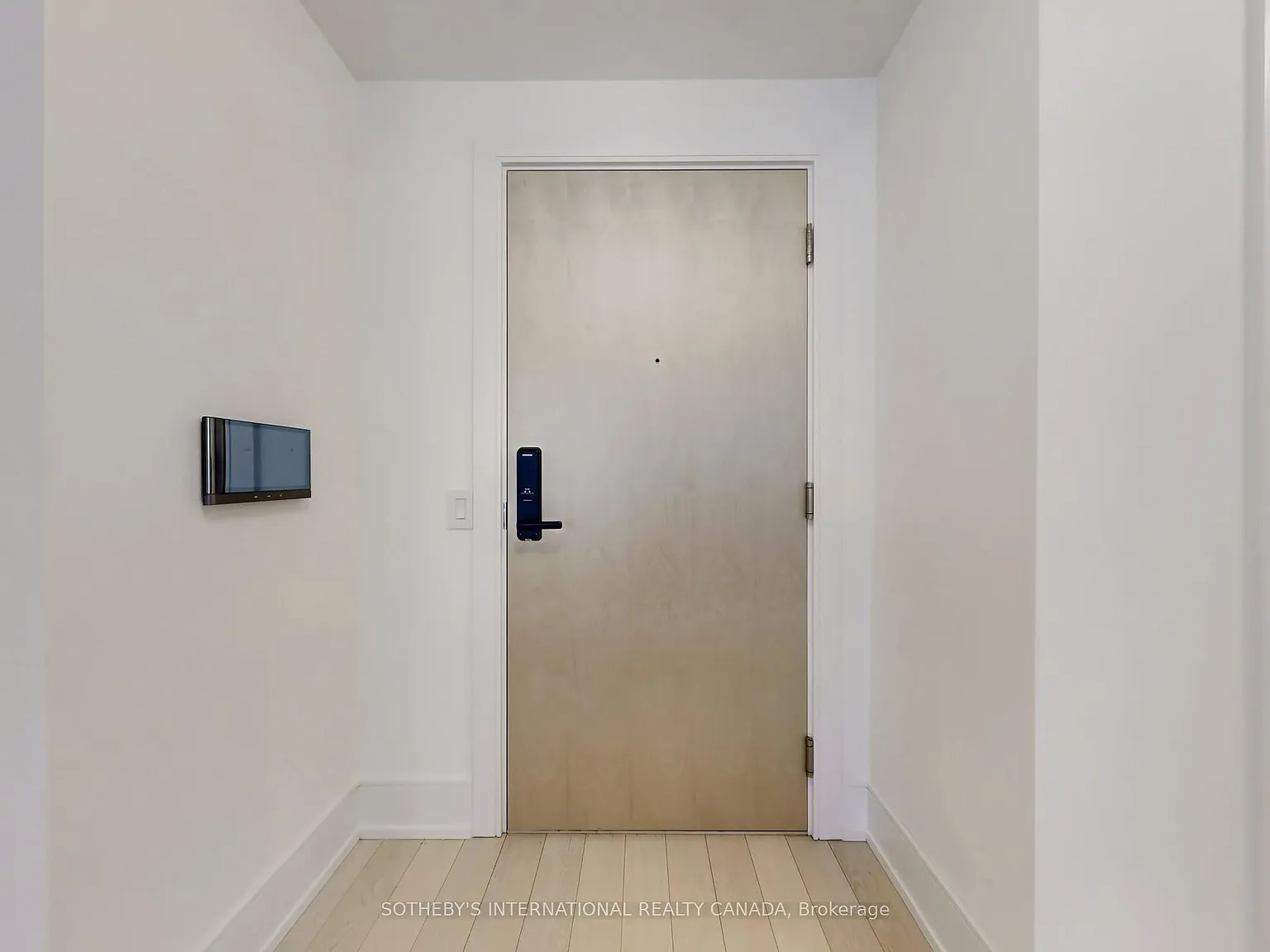 3 bed, $7,000 — Photo 3