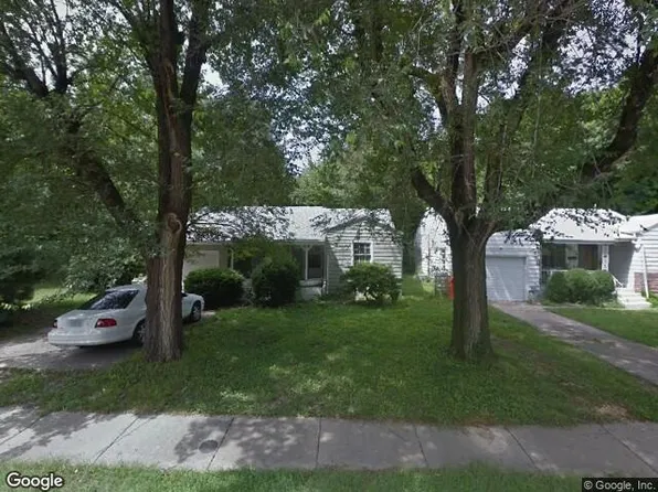 1227 E Harrison St, Springfield, MO 65804