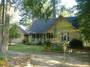 1714 Honeybee Creek Dr, Griffin, GA 30224