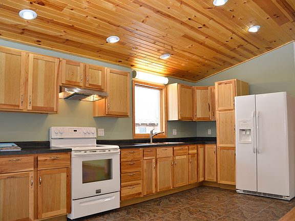 Kitchen w/Vaulted Ceilings