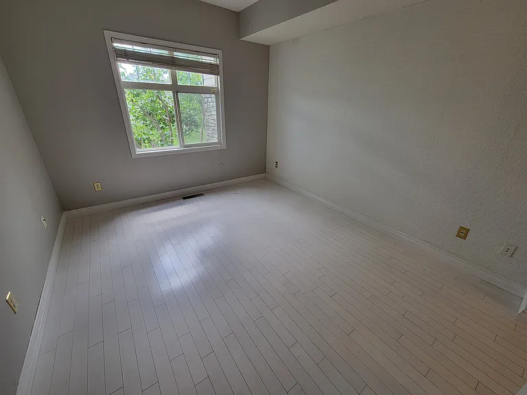 1179 Summerside Dr SW #32 — Photo 9