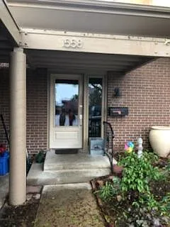 1558 Greenbriar Blvd — Photo 1