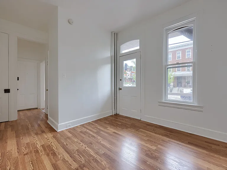 402 W Lemon St #1 — Photo 9