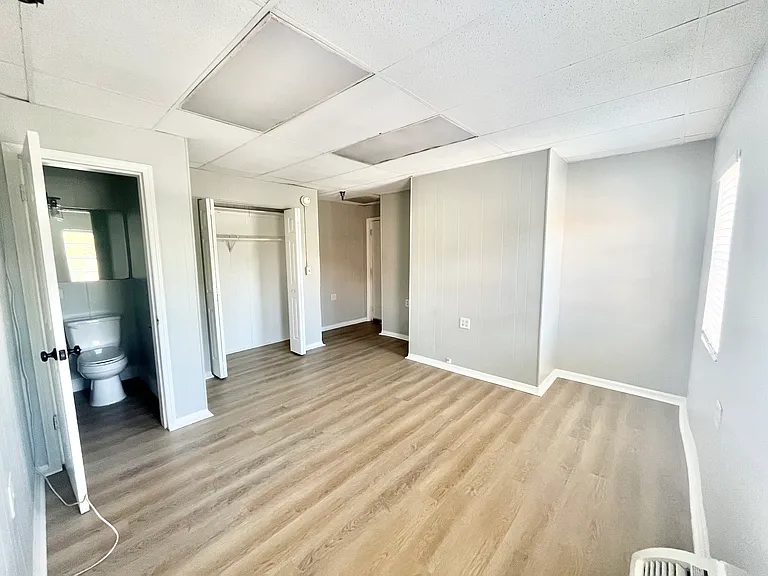 5th Street Lofts — Photo 7