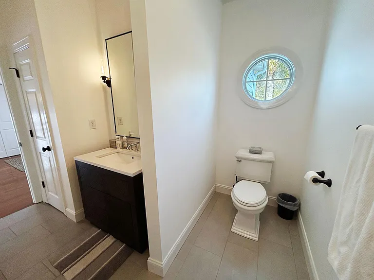 15 Yacht Harbor Ct — Photo 40