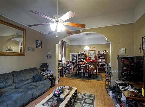 4th image of 3117 Marais St